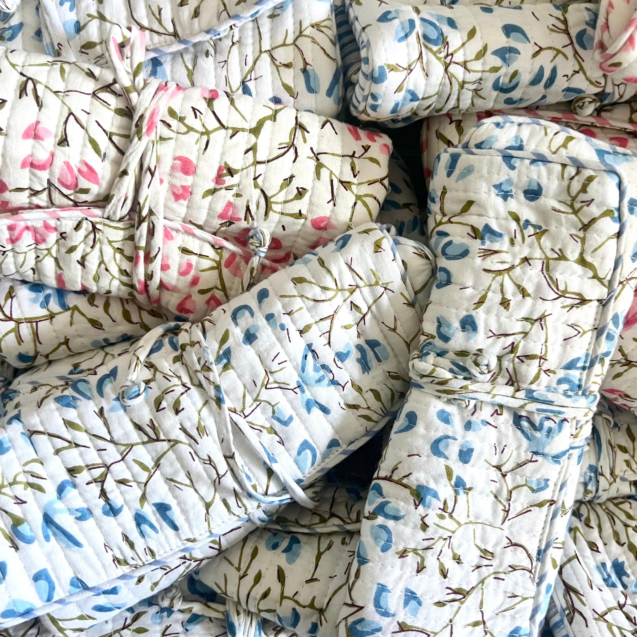 JEWELLERY ROLLS