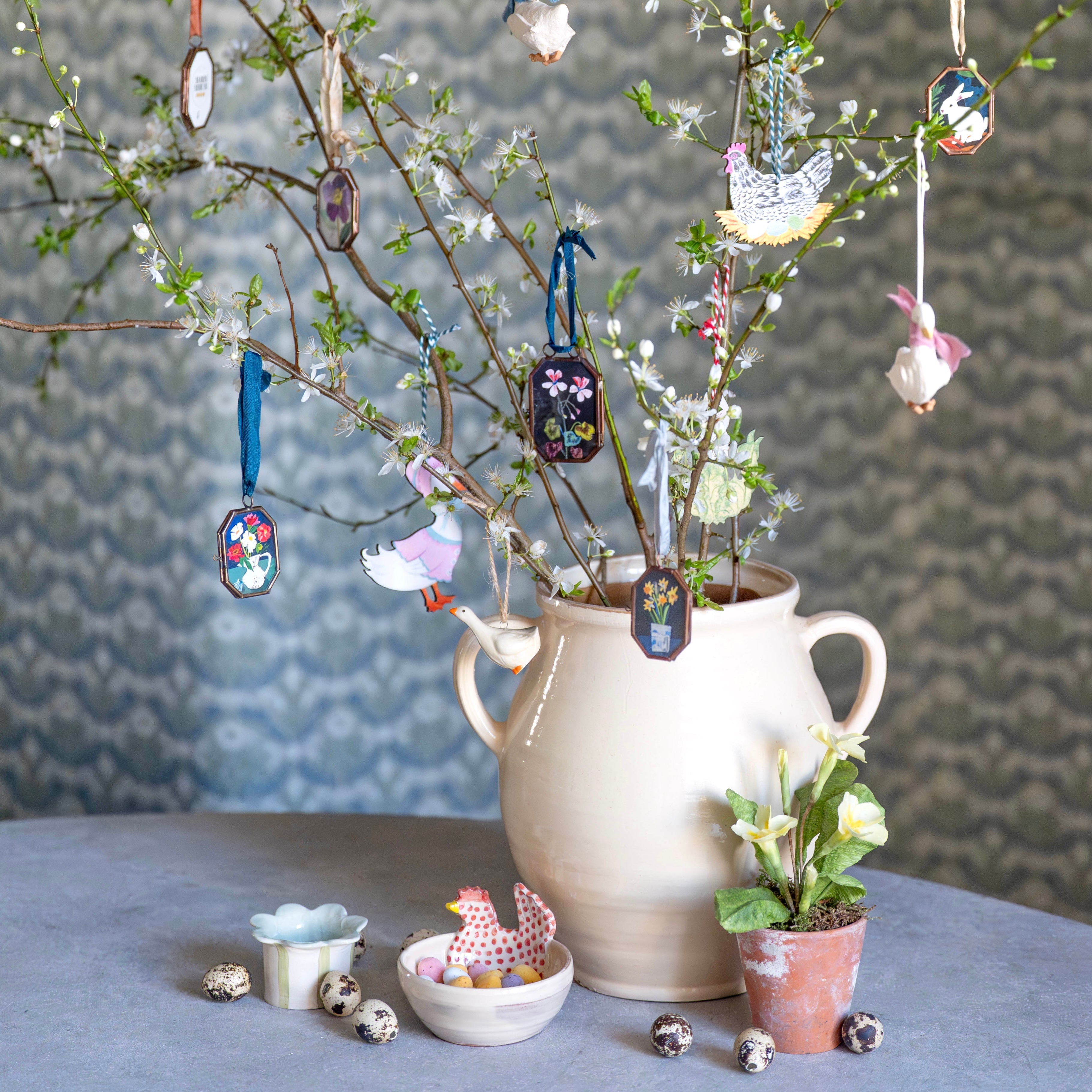 Spring Decoration and Gifts