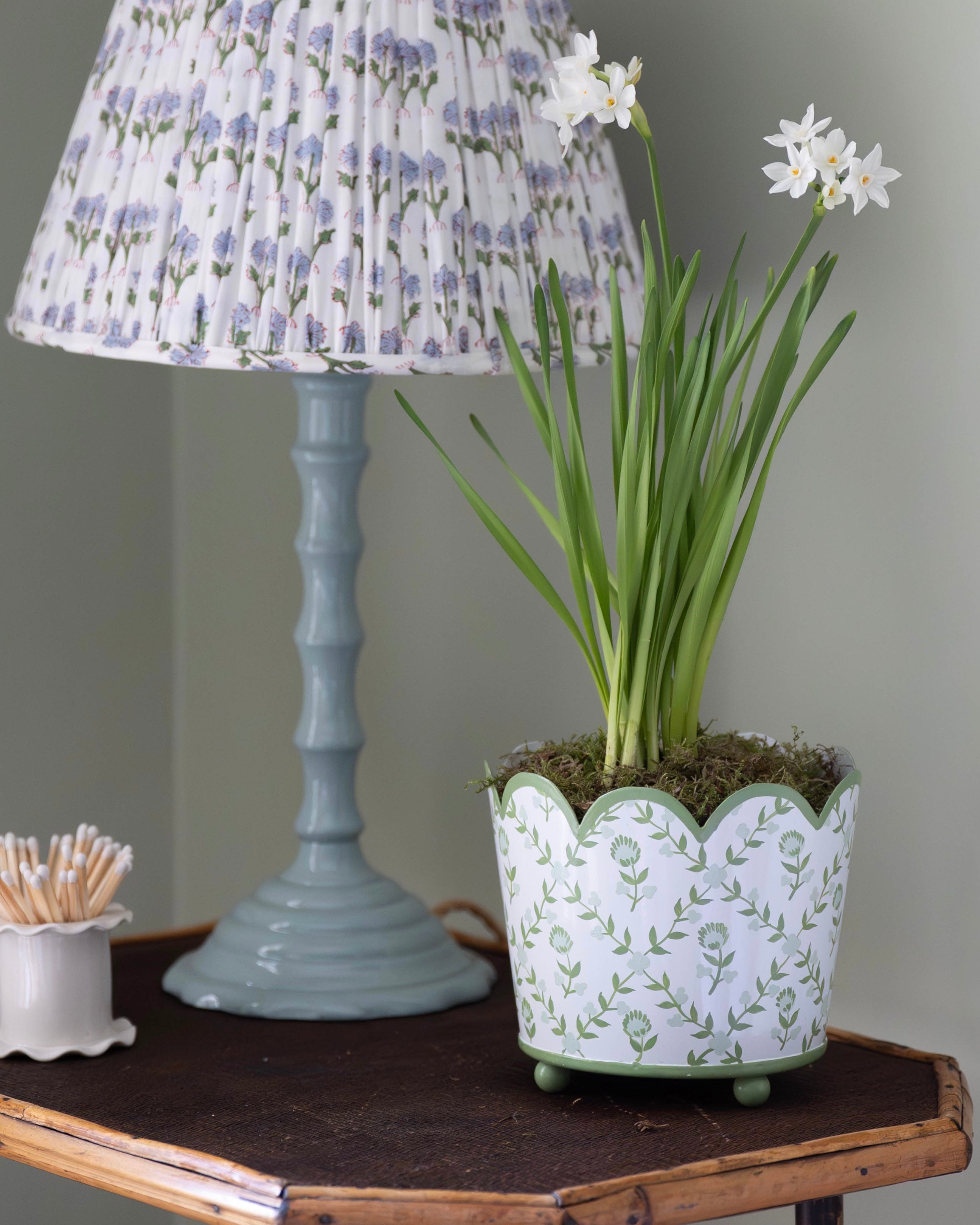 Green Trellis Scalloped Planter