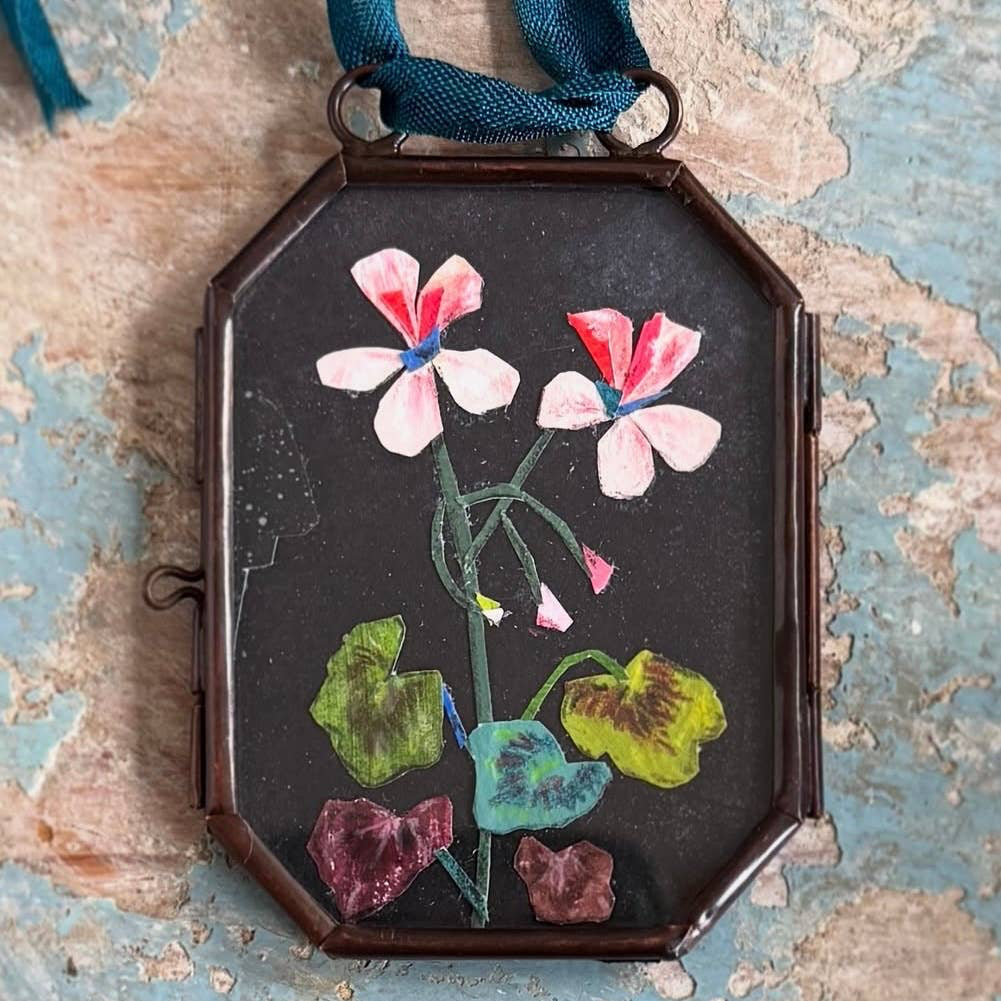 Geraniums (Dark) Art Locket Ornament