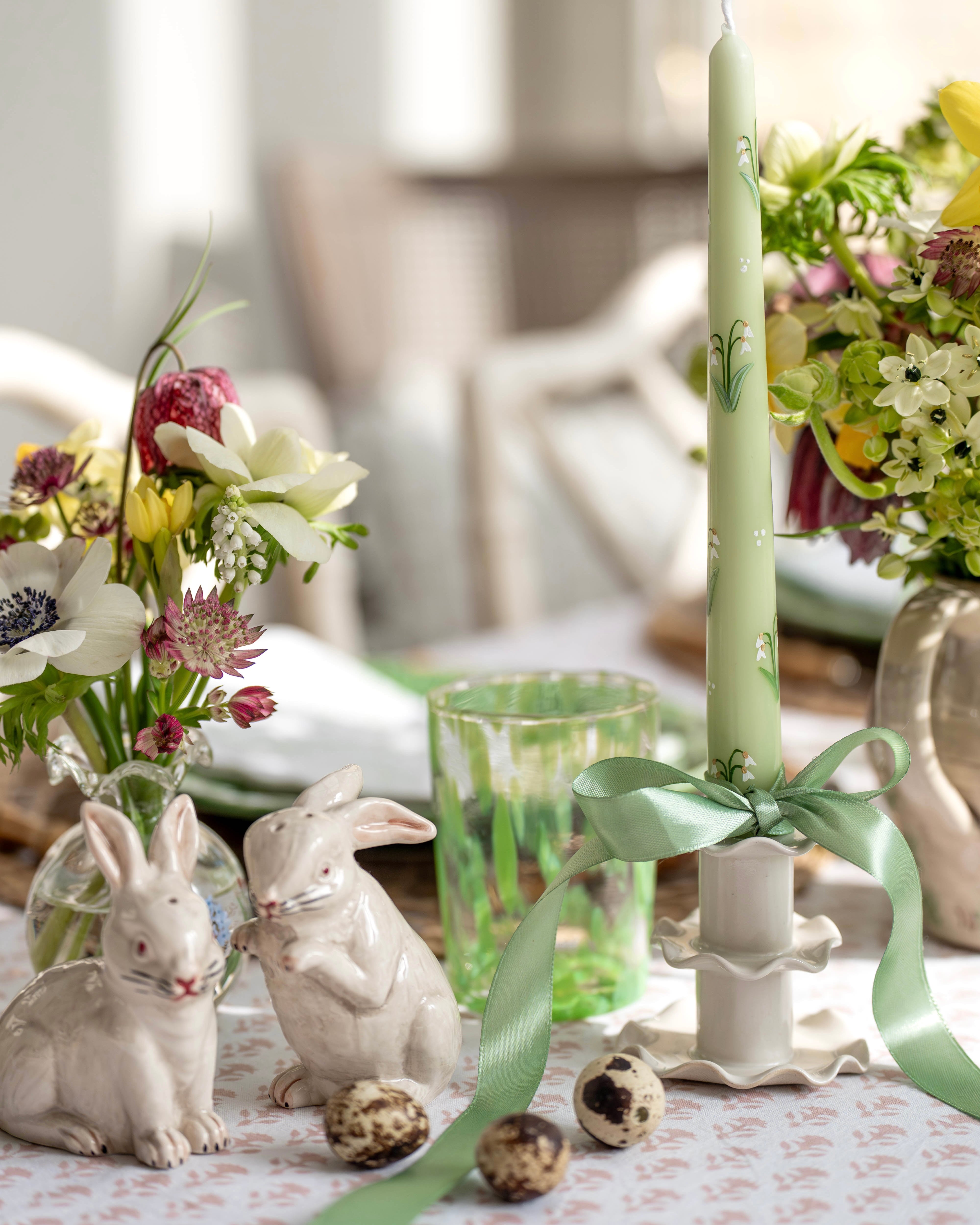 Green Snowdrops Candle (Single)