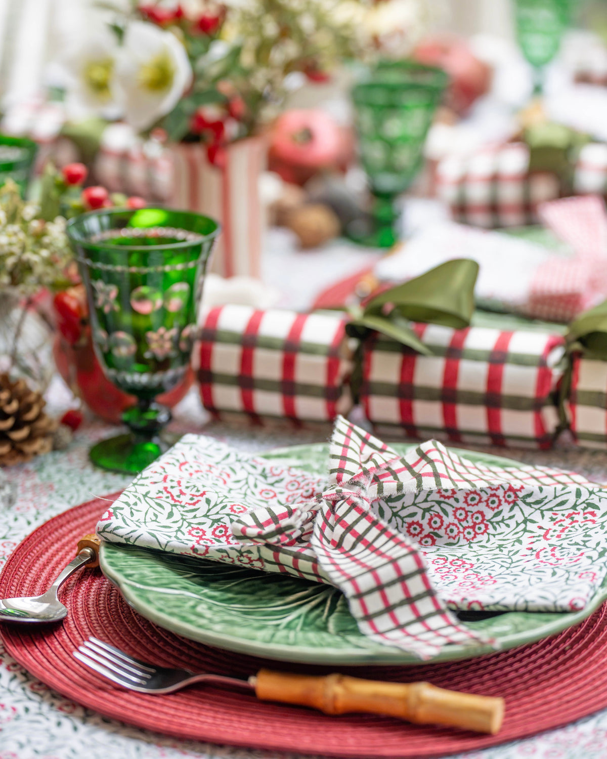Festive Flowers Napkins