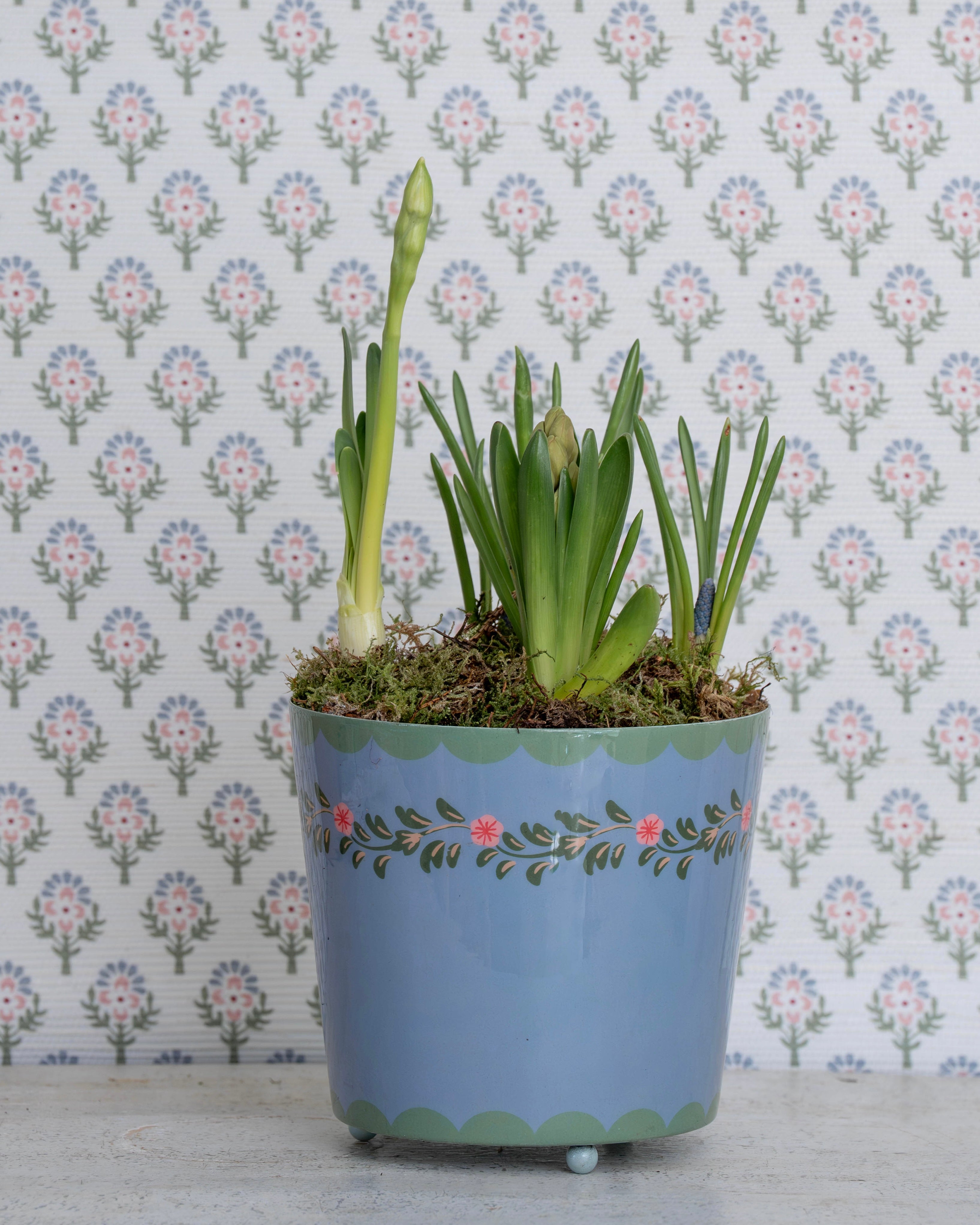 Blue Floral Scalloped Planter