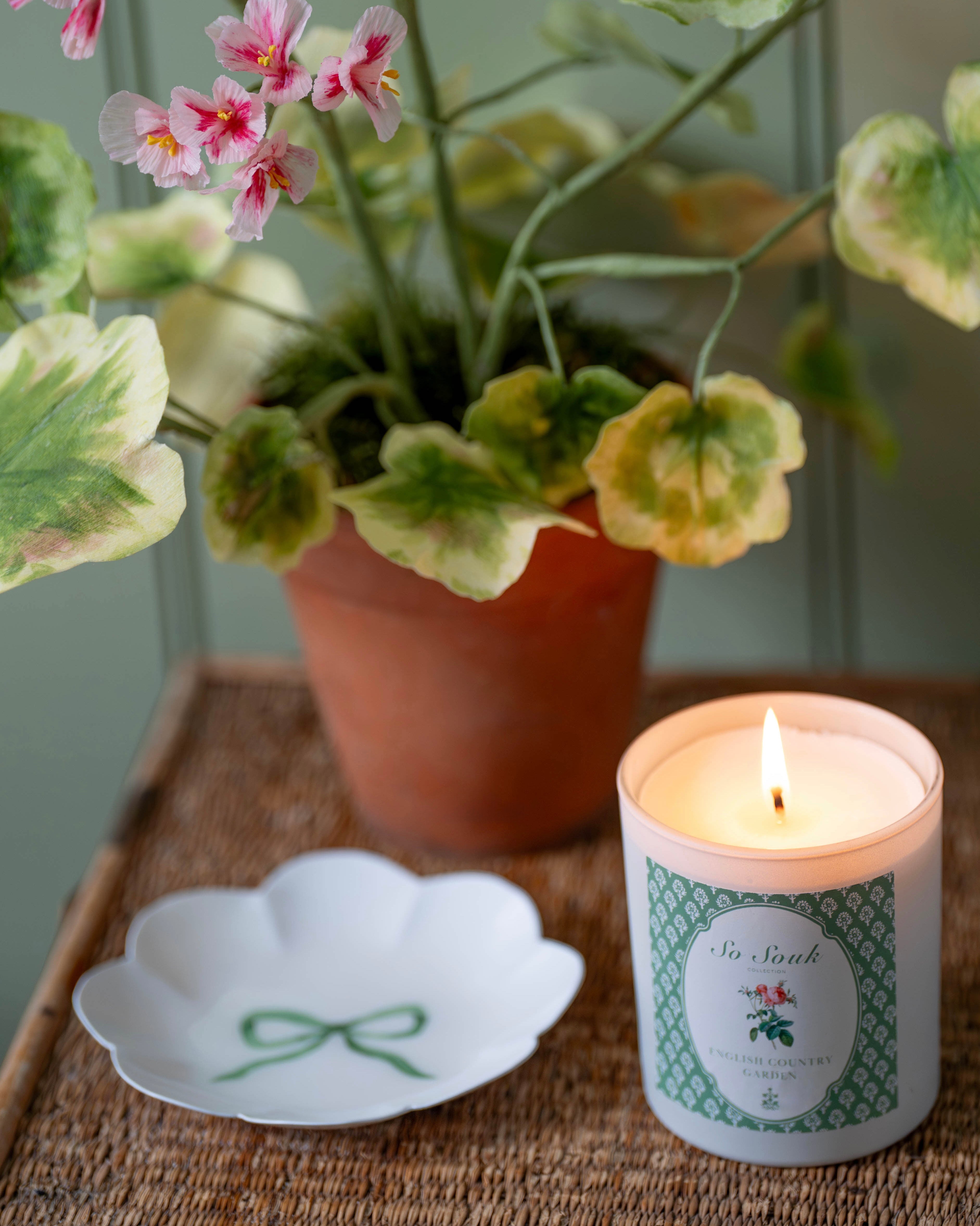 English Country Garden Luxury Candle