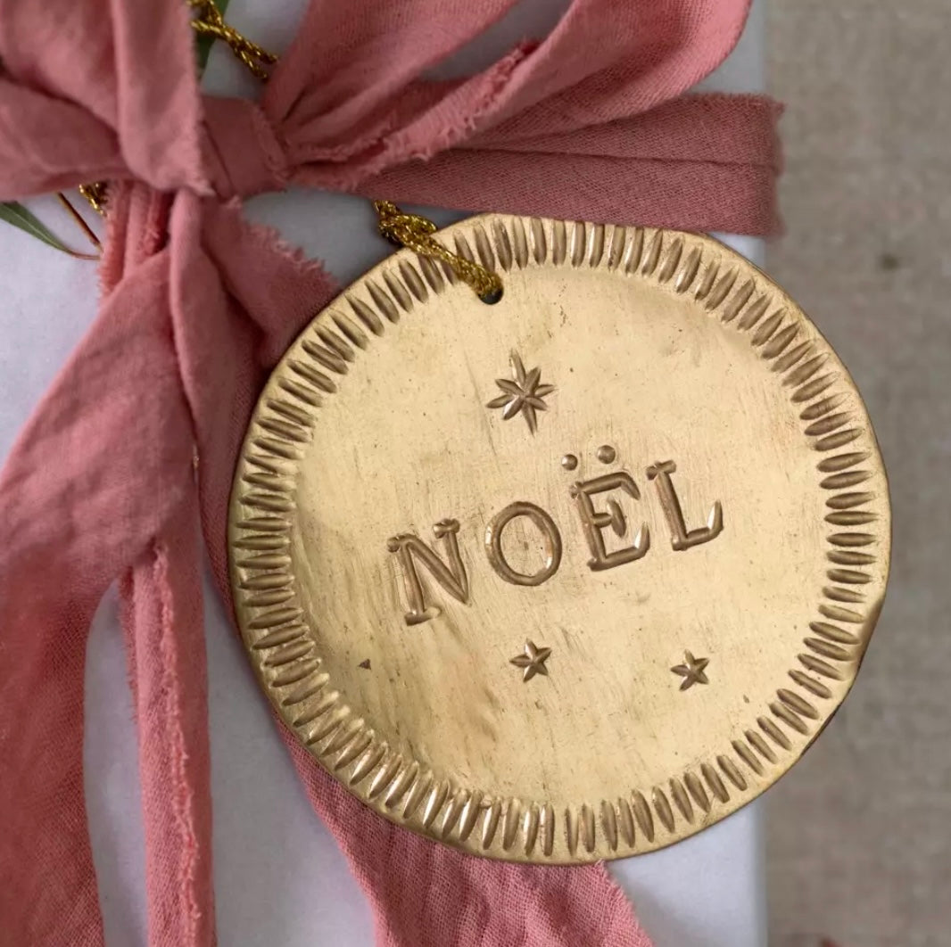 Noel Gold Hanging Decoration