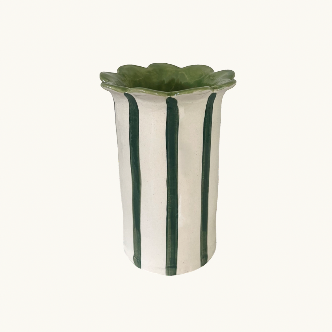 Forest Daisy Scalloped Vase