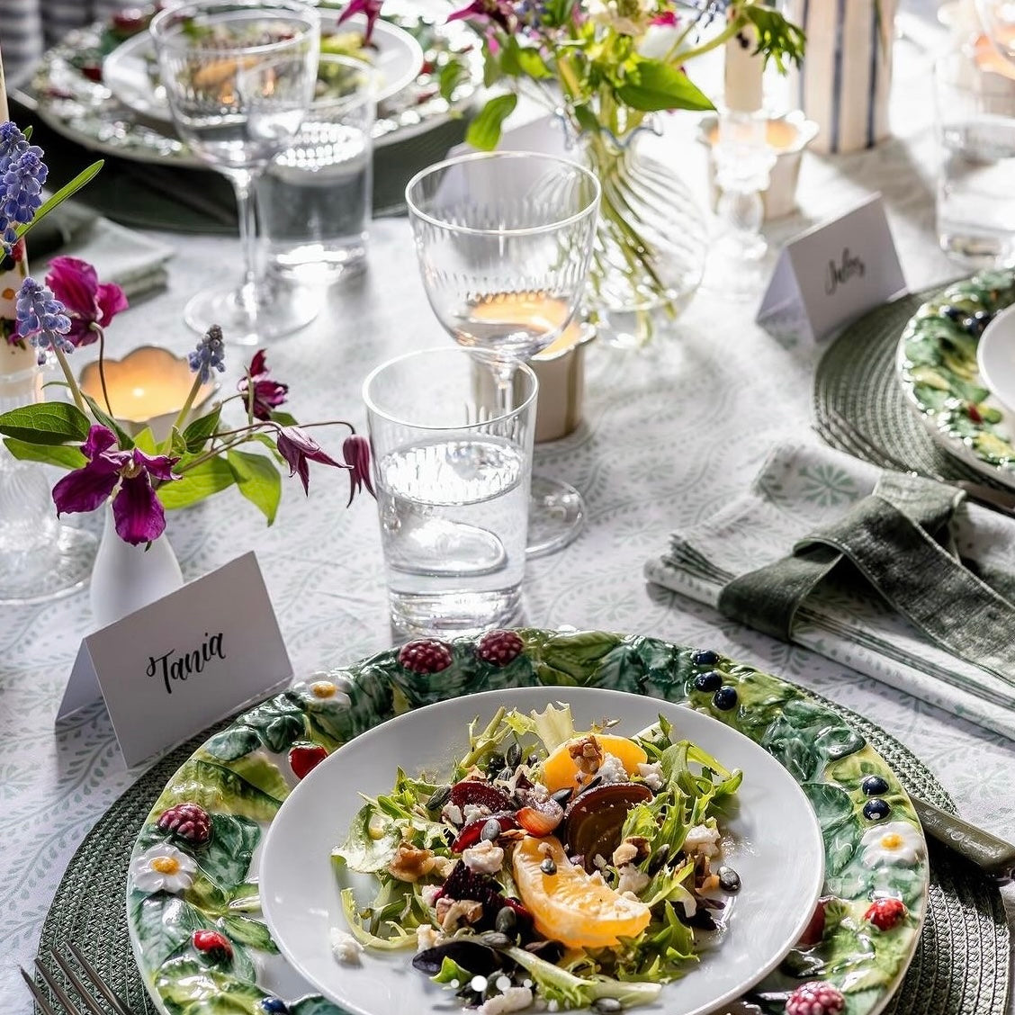 Wild Berries Dinner Plate