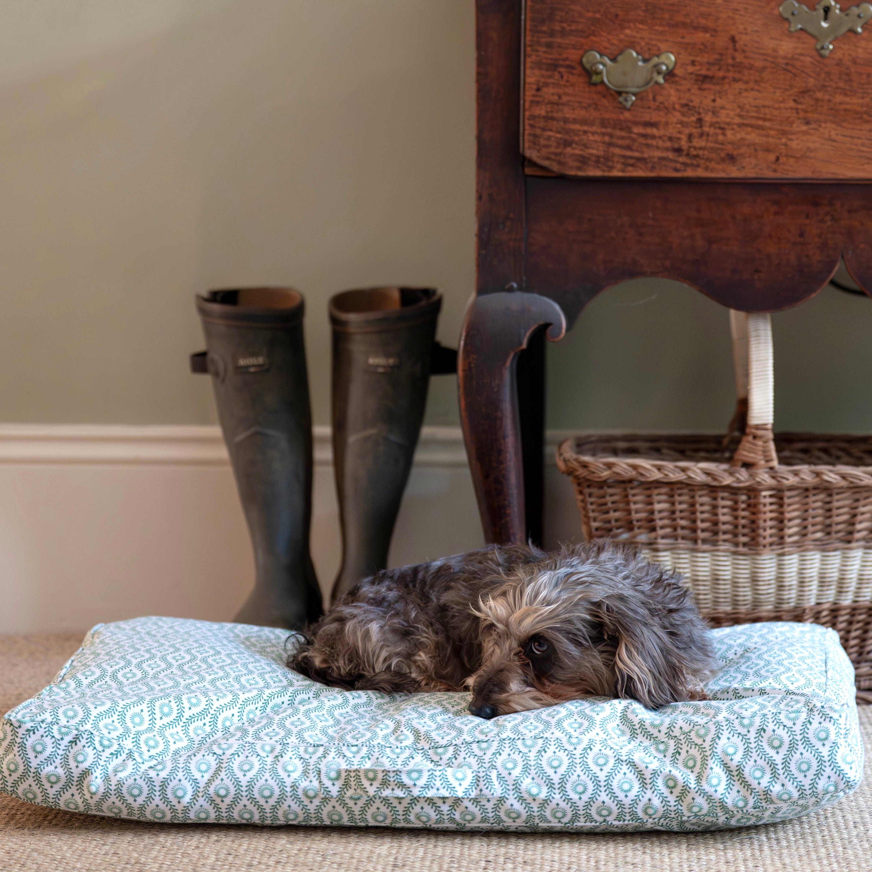 Green Mila Dog Bed