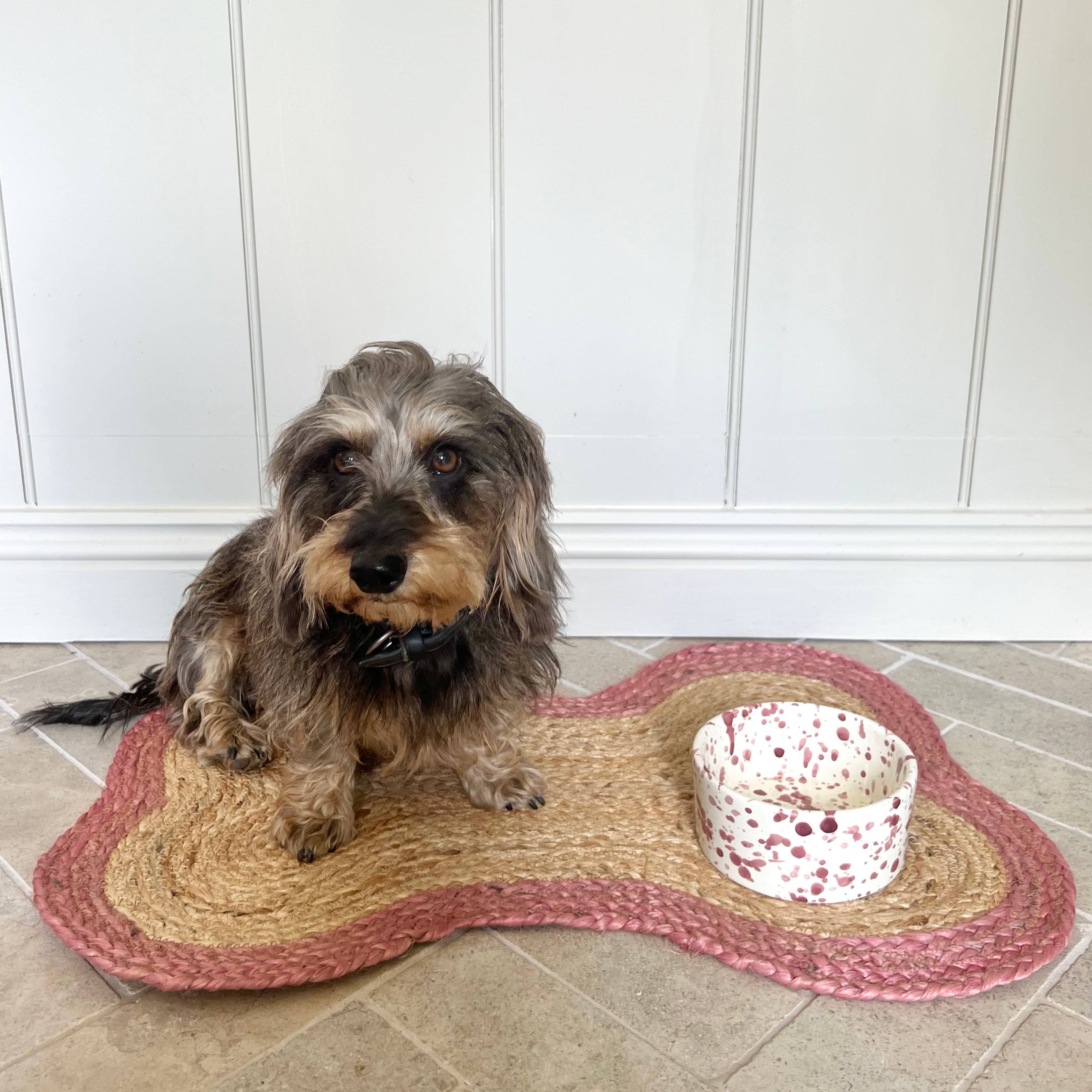 Pink Jute Dog Bone Mat