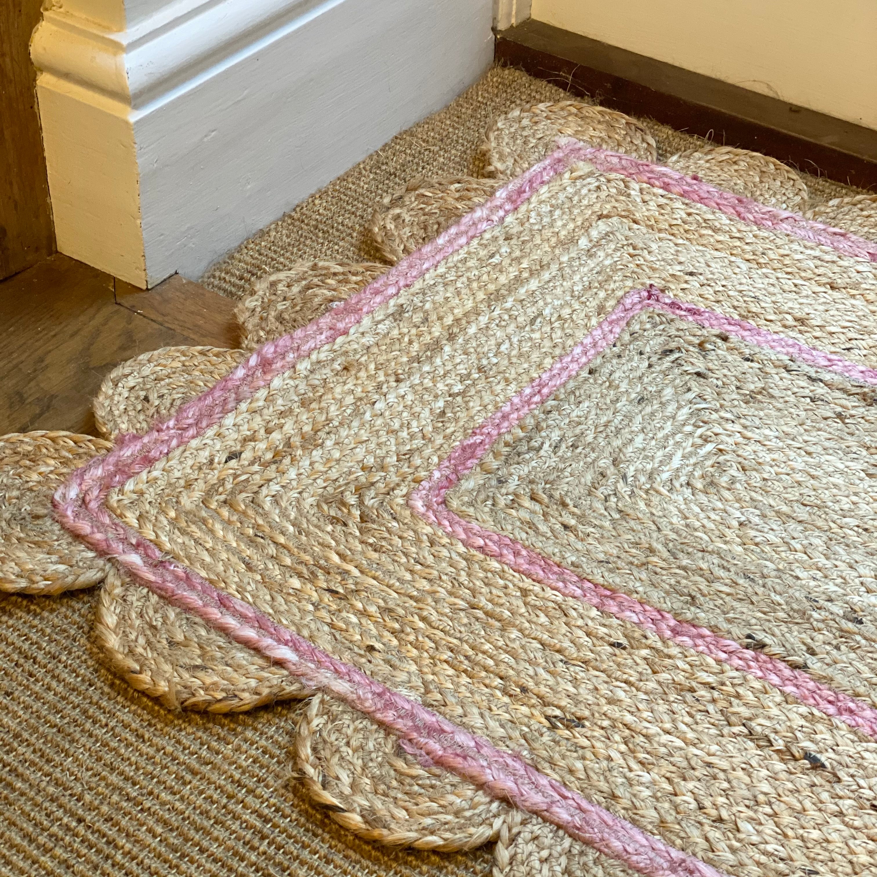 Scalloped Jute Doormat Rose Pink