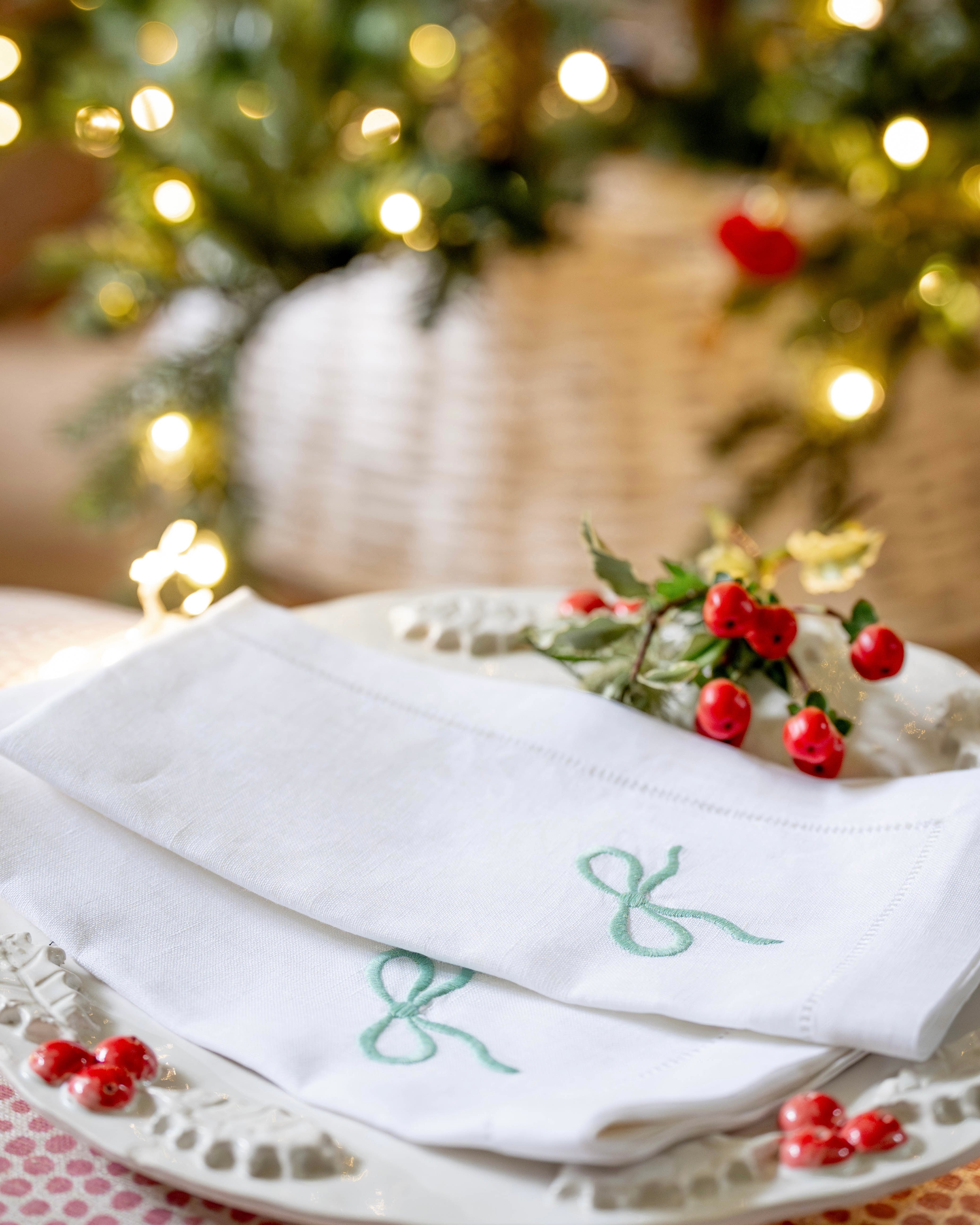 Green Bow Embroidered Napkins (Set of 2)