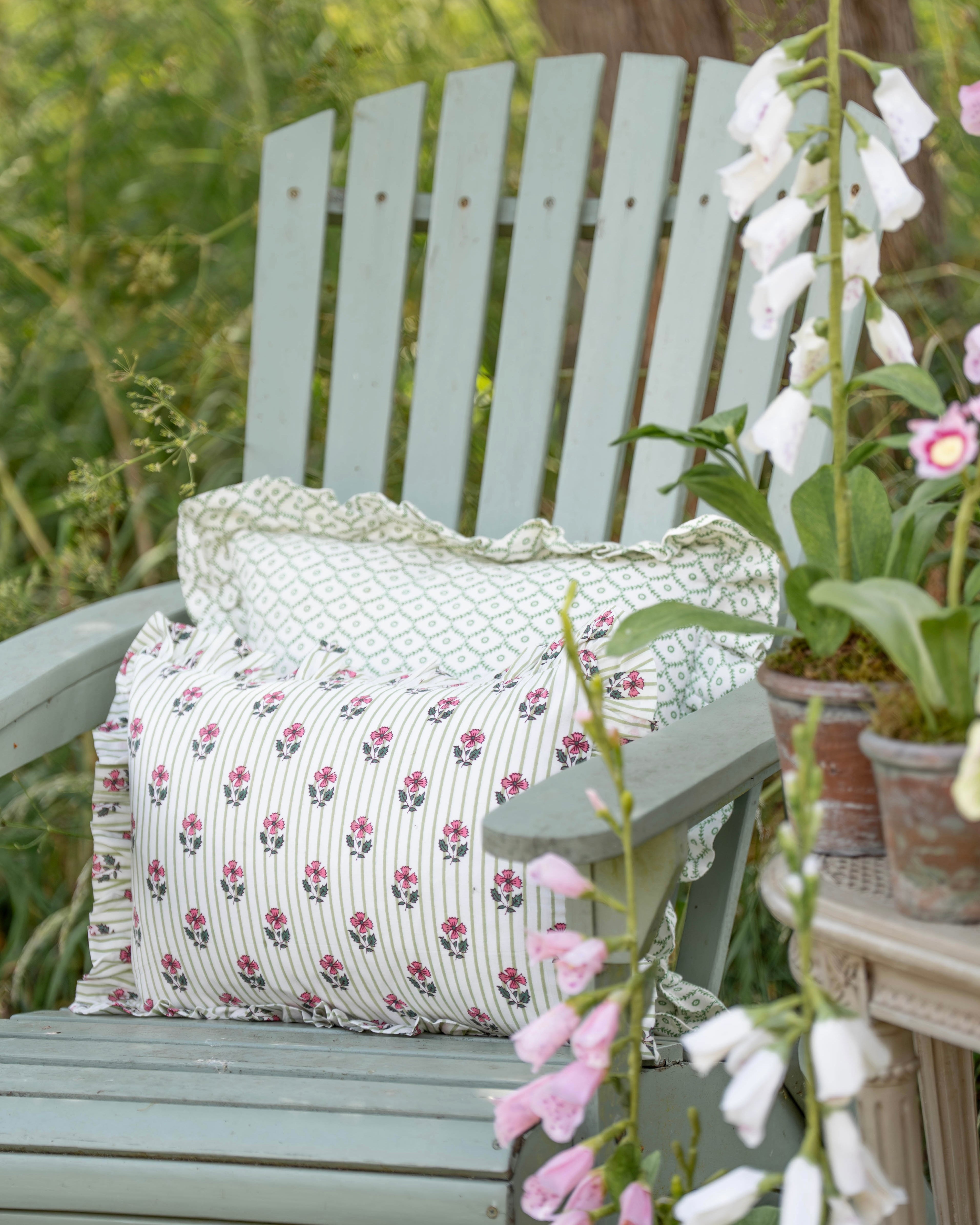 Green Bloom Frilled Cushion
