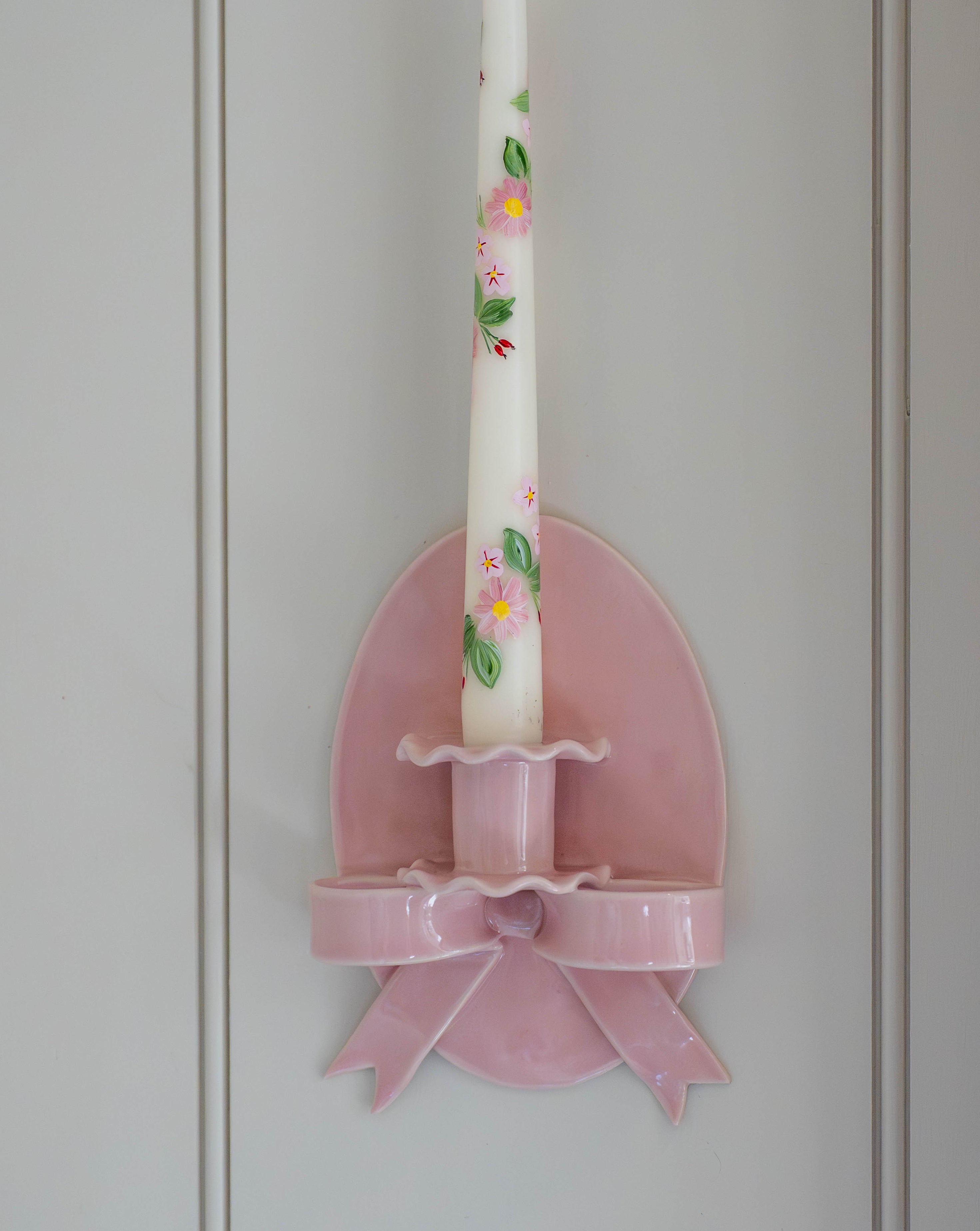 Pink Frilled Bow Candle Sconce