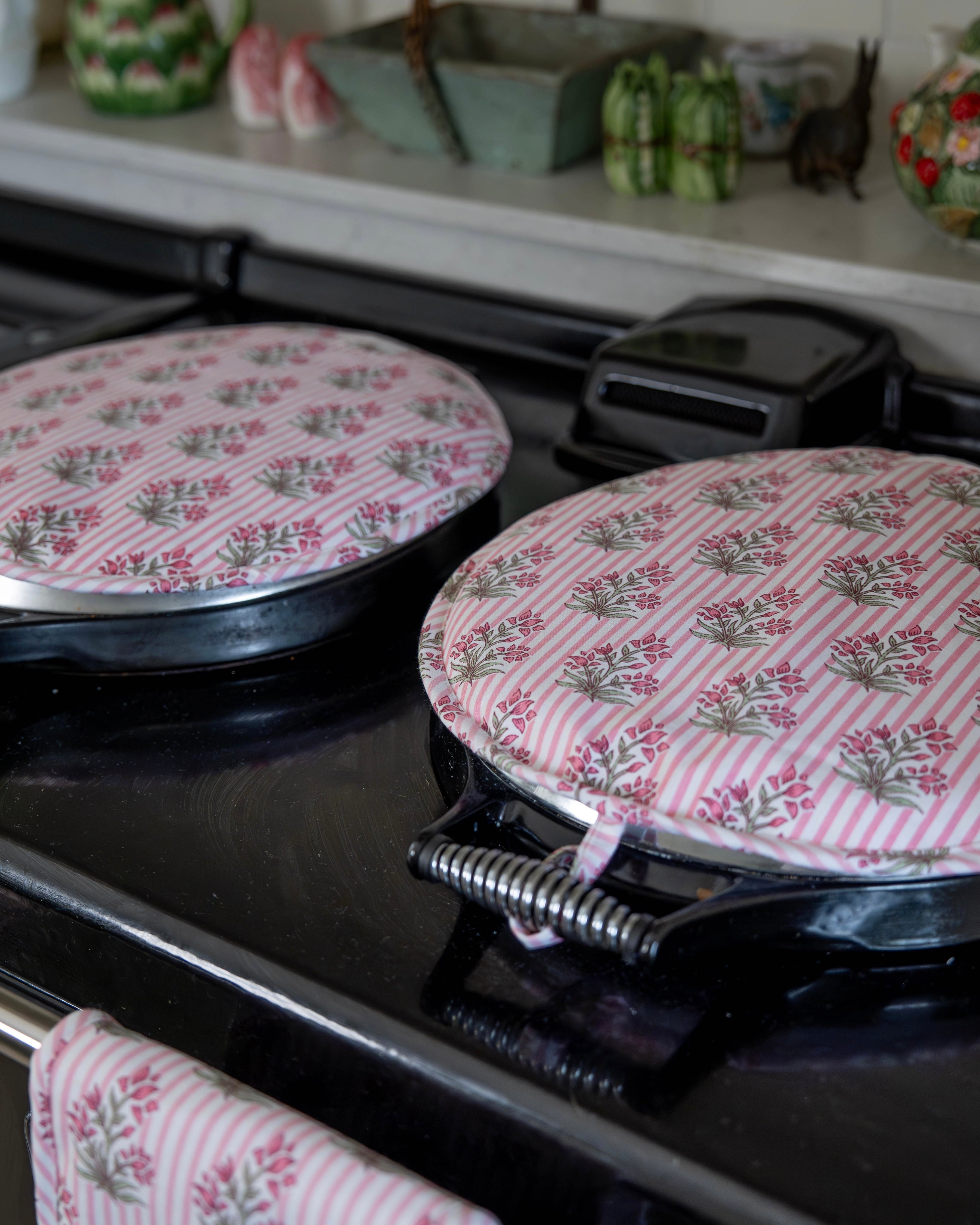 Pink Johari Aga Pad
