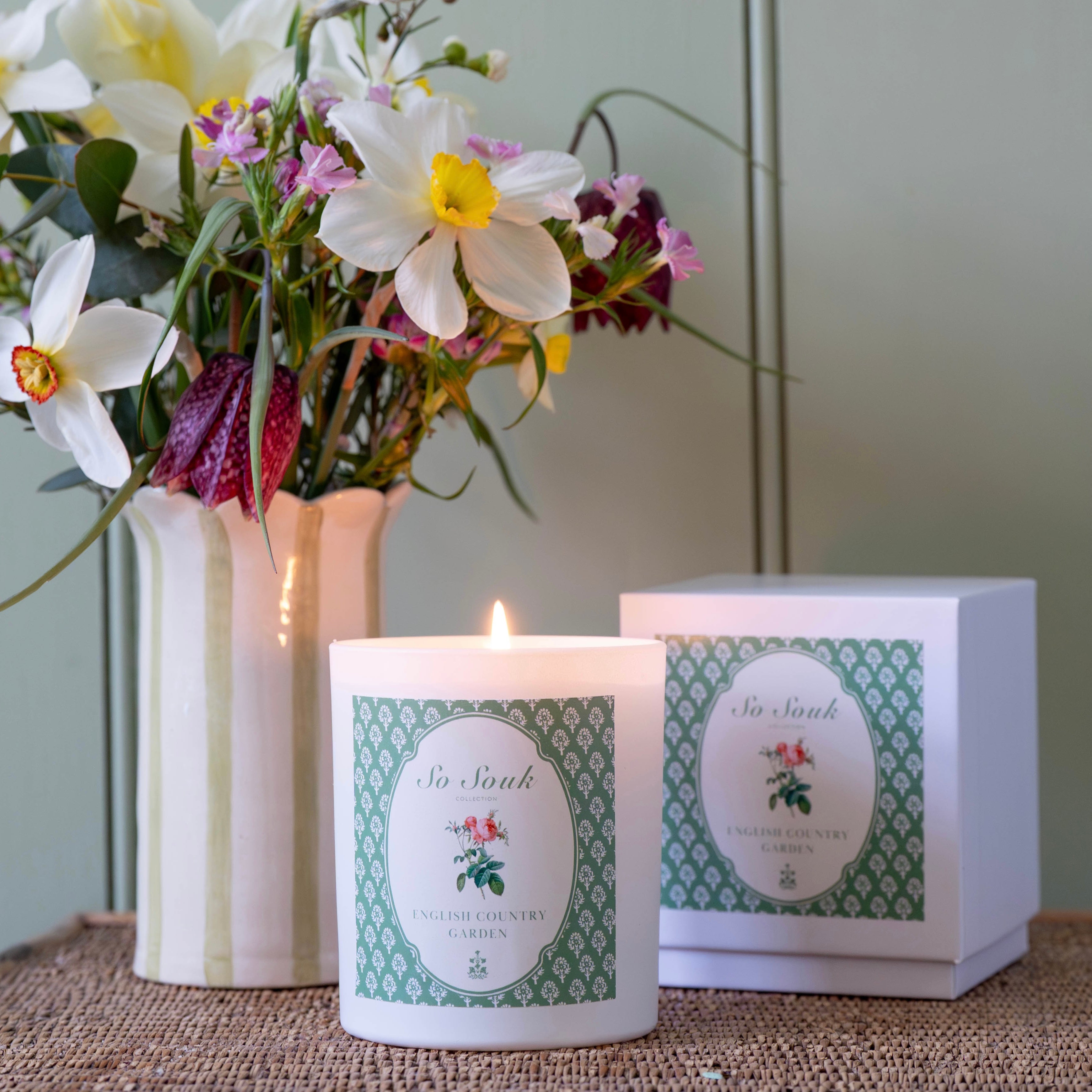 English Country Garden Luxury Candle