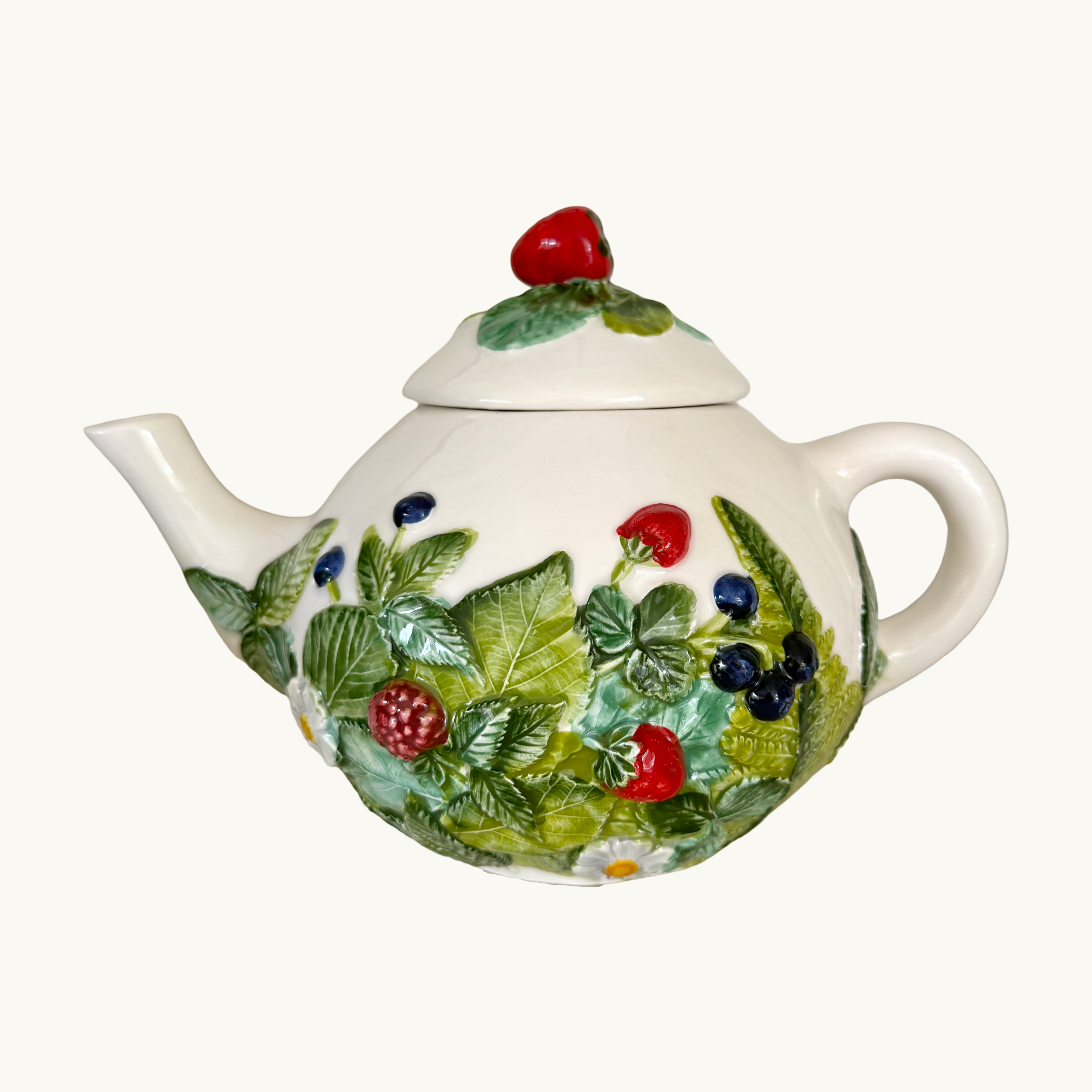 Wild Berries Tea Pot