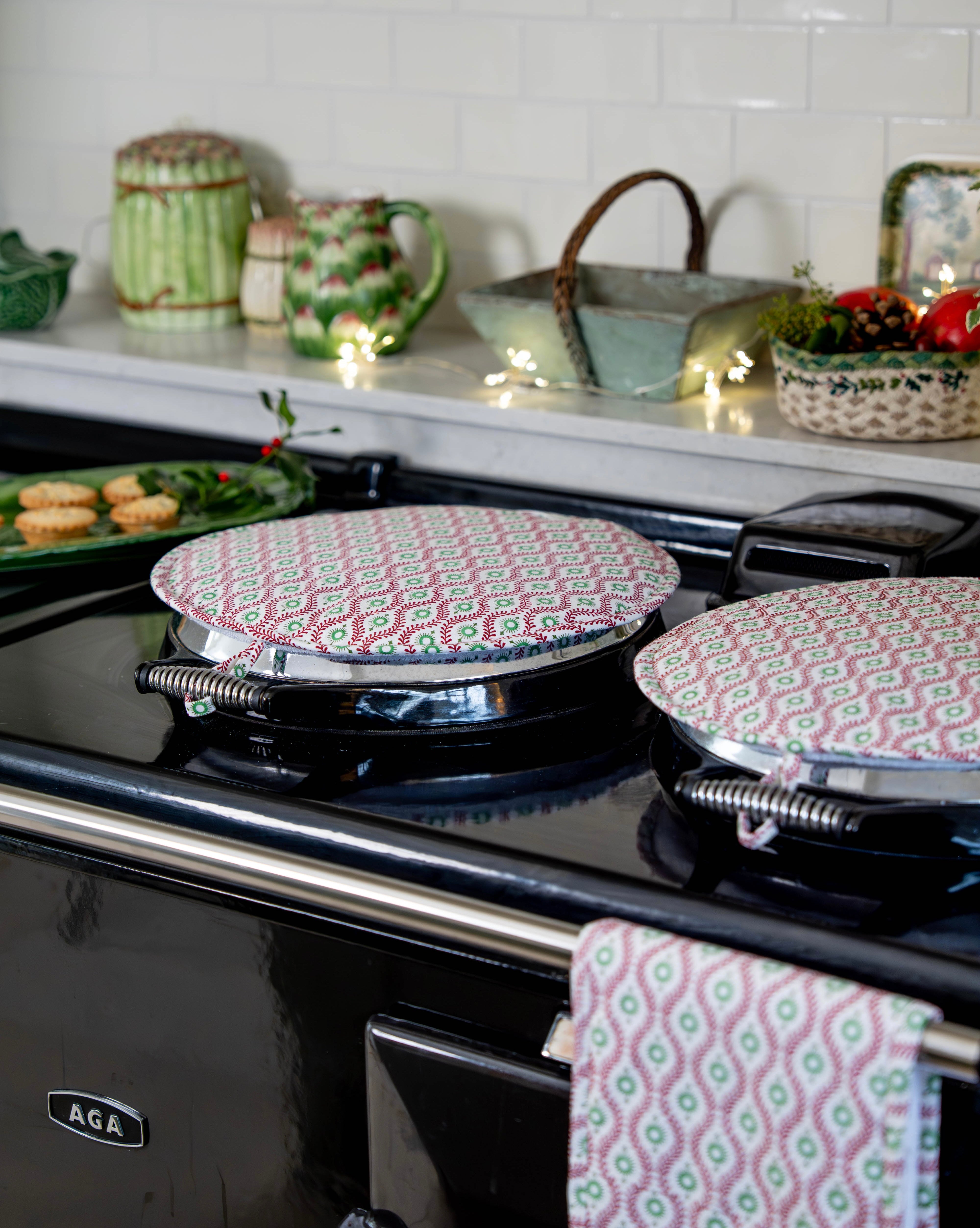 Festive Mila Oven Gloves