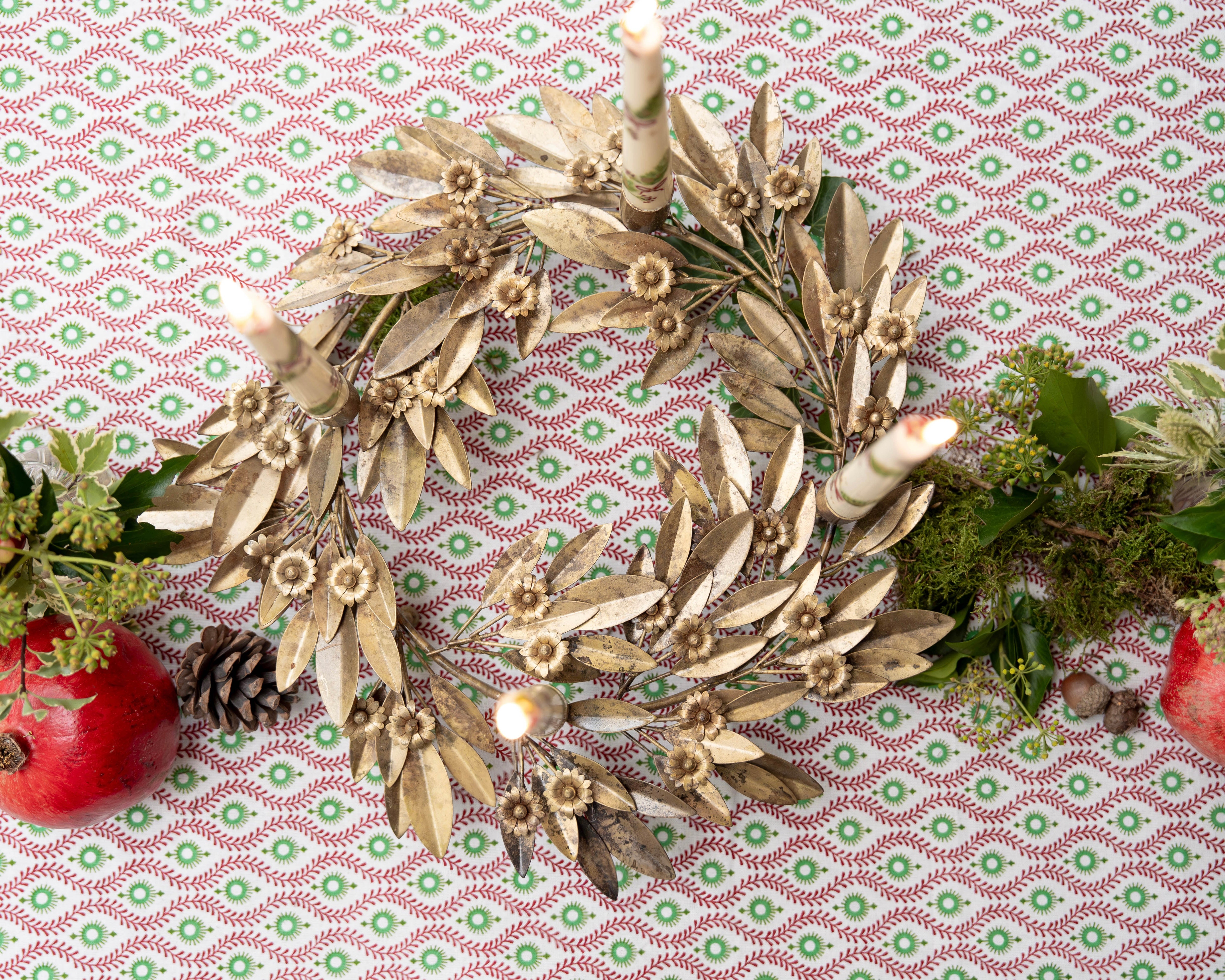 Antique Gold Wreath Candle Holder