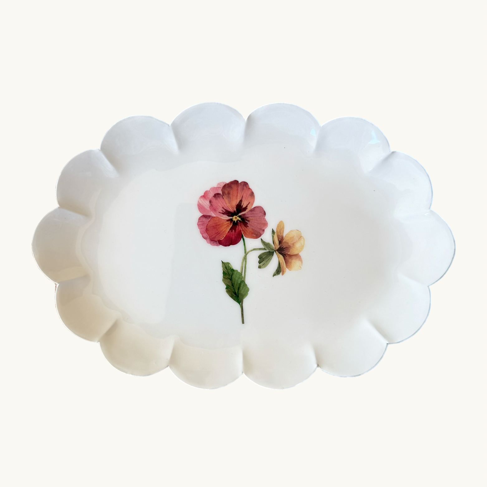 Pansy Long Scalloped Trinket Dish