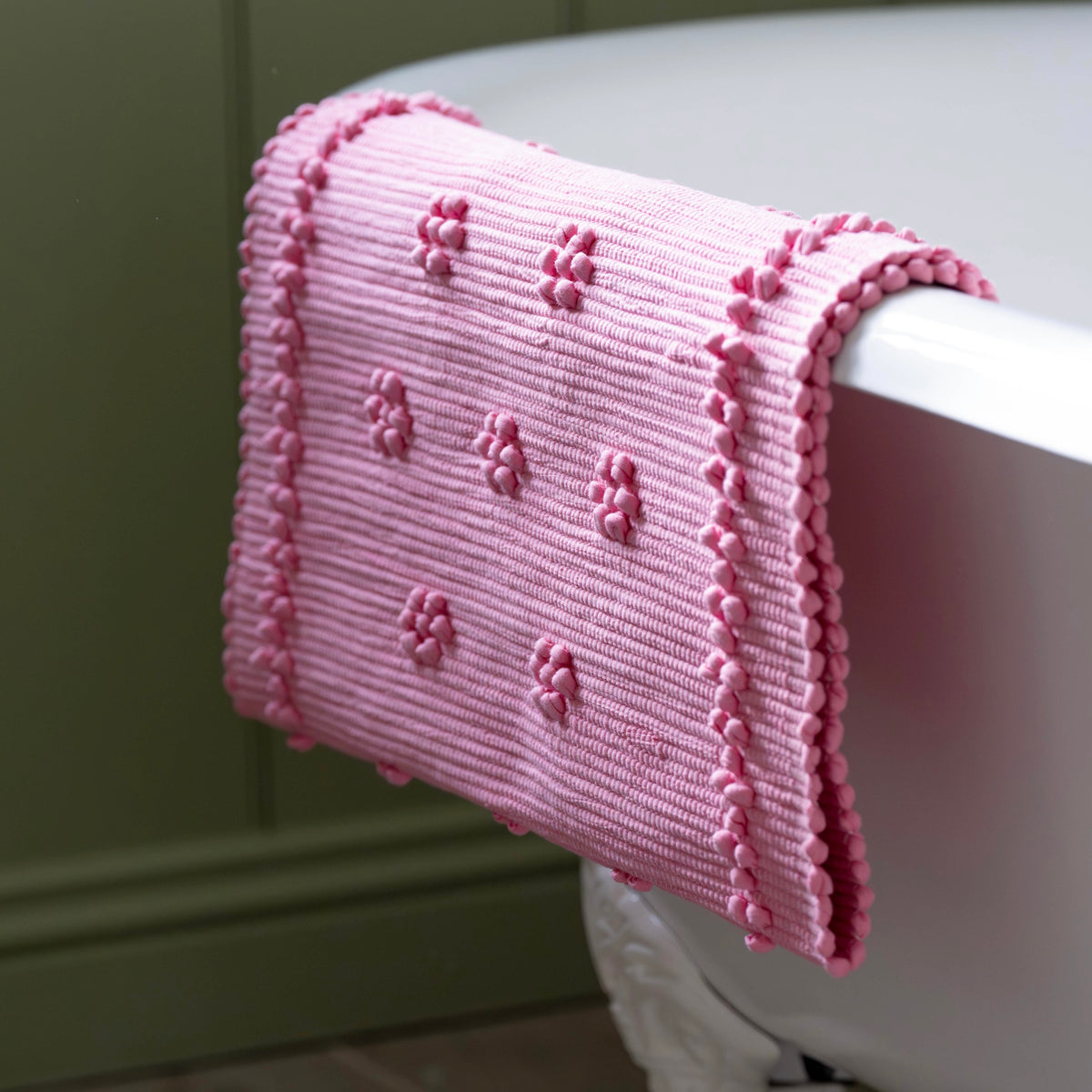 Raspberry Handwoven Knotted Border Bath Mat