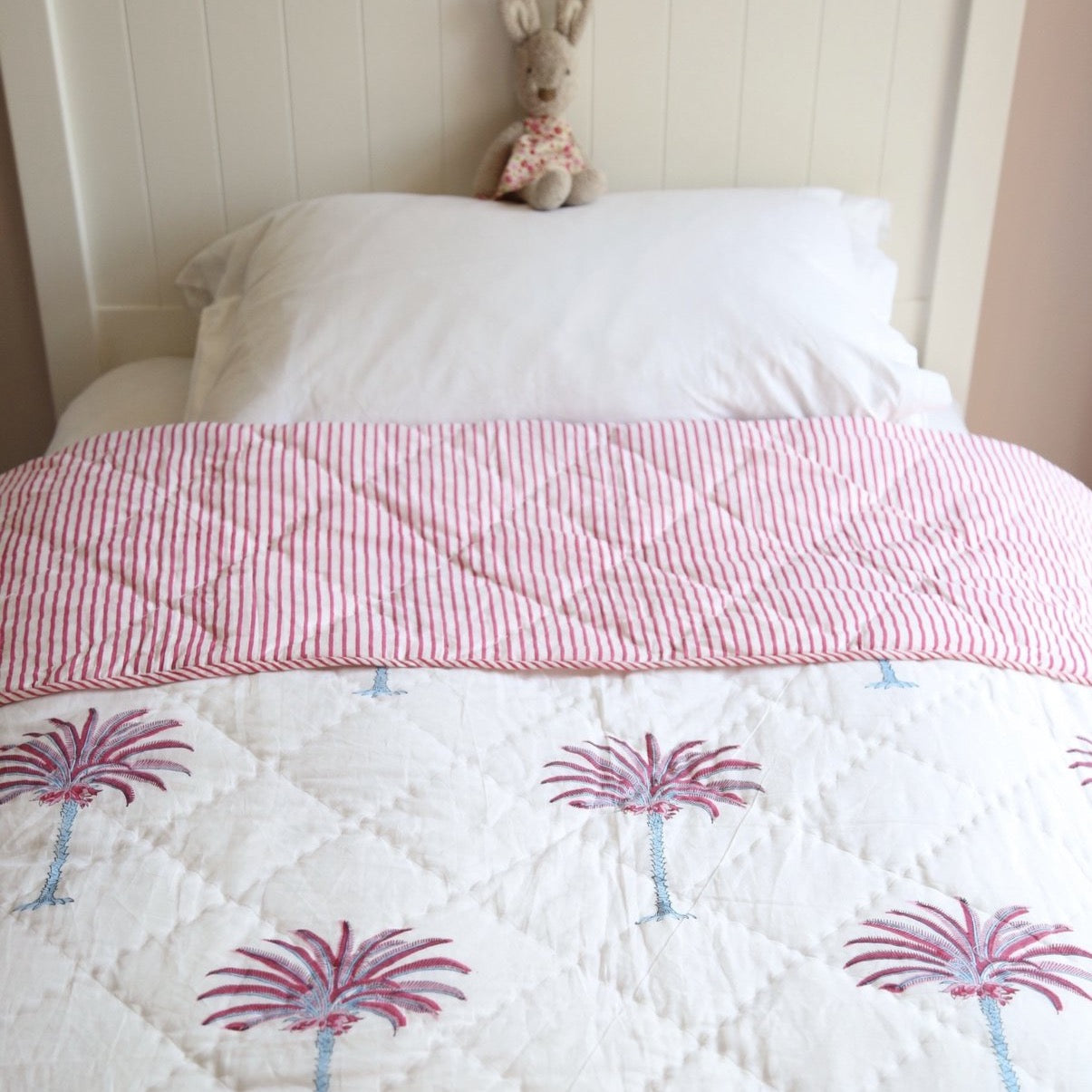 Palm Tree Print Handblocked Quilt (Pink and Blue)