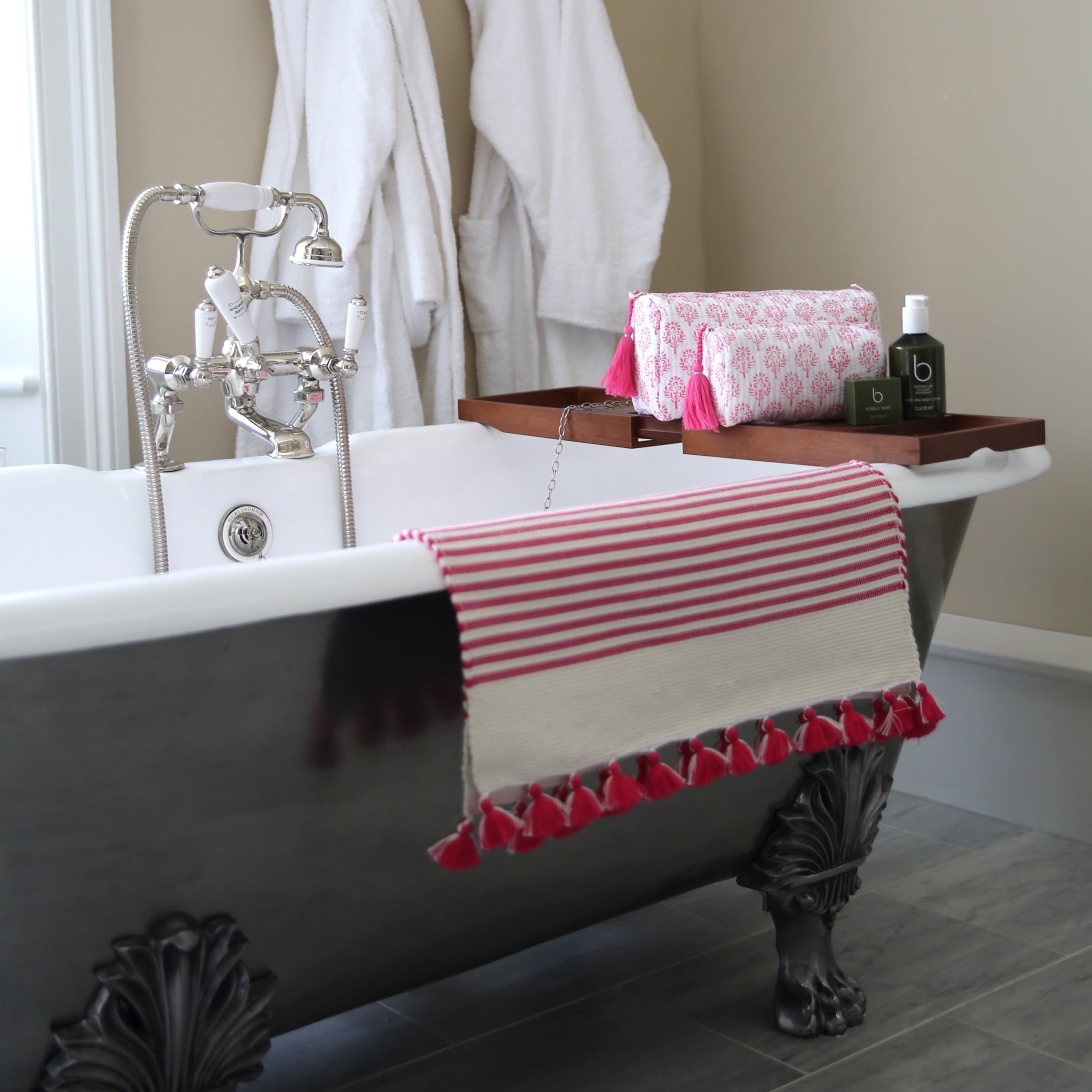 Fuchsia Pink Handwoven Tasselled Bath Mat