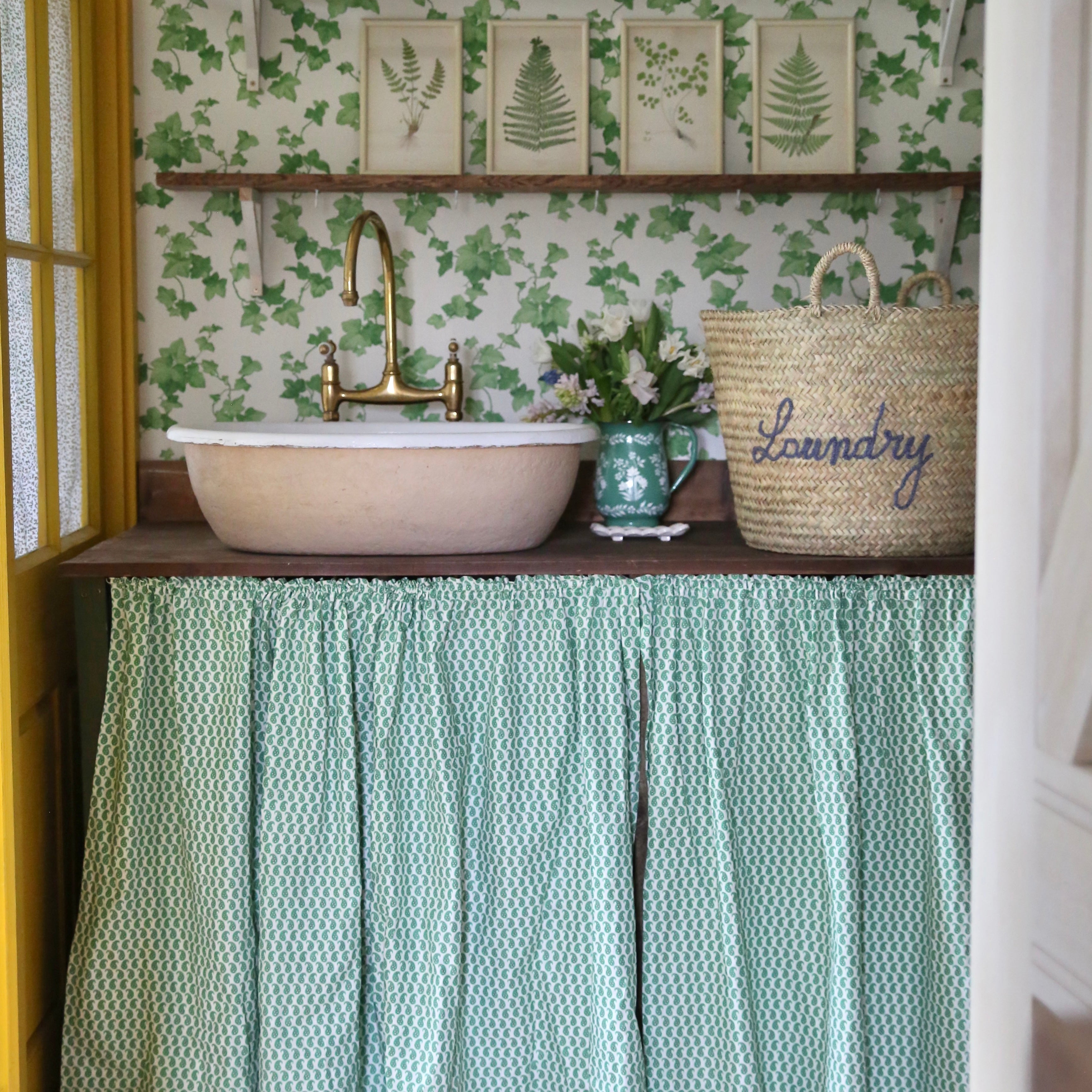 Rustic Round Laundry Basket