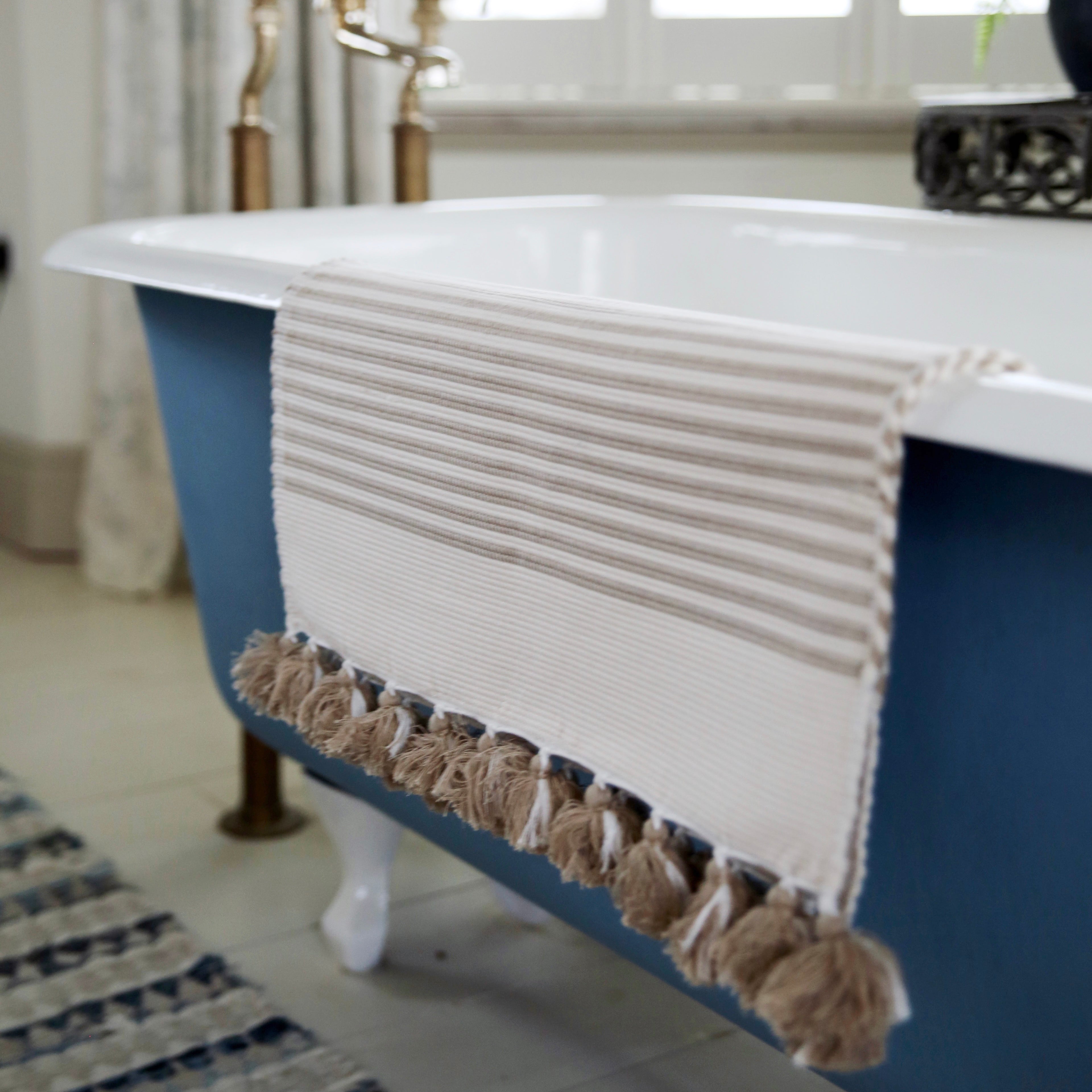 Taupe Handwoven Tasselled Bath Mat